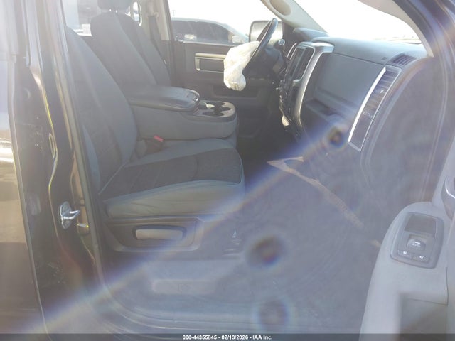 44355845 :رقم المزاد ، 1C6RR7GT5DS577596 vin ، 2013 Ram 1500 Big Horn مزاد بيع