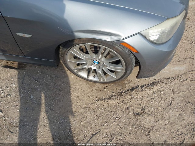 2011 Bmw 335i მანქანა იყიდება აუქციონზე, vin: WBAPM5C56BE575651, აუქციონის ნომერი: 44355892