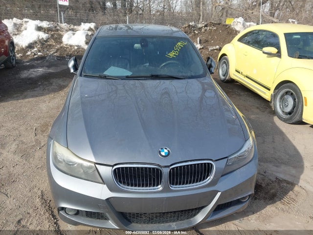 2011 Bmw 335i მანქანა იყიდება აუქციონზე, vin: WBAPM5C56BE575651, აუქციონის ნომერი: 44355892