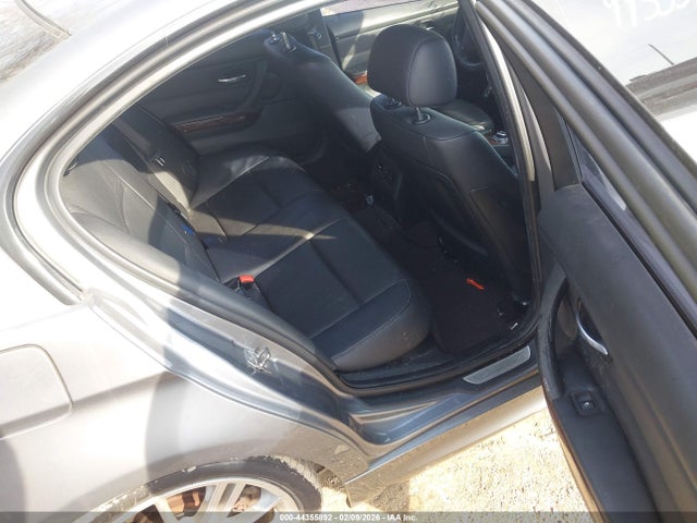 2011 Bmw 335i მანქანა იყიდება აუქციონზე, vin: WBAPM5C56BE575651, აუქციონის ნომერი: 44355892