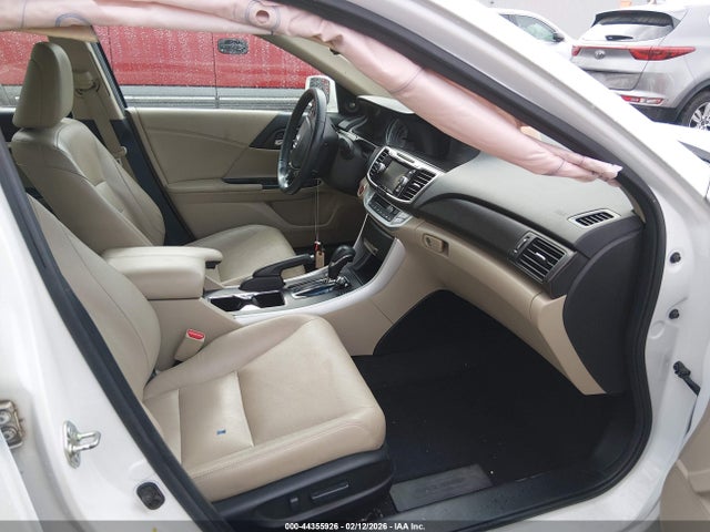 1HGCR3F84FA017759 Honda Accord Ex-l V-6
