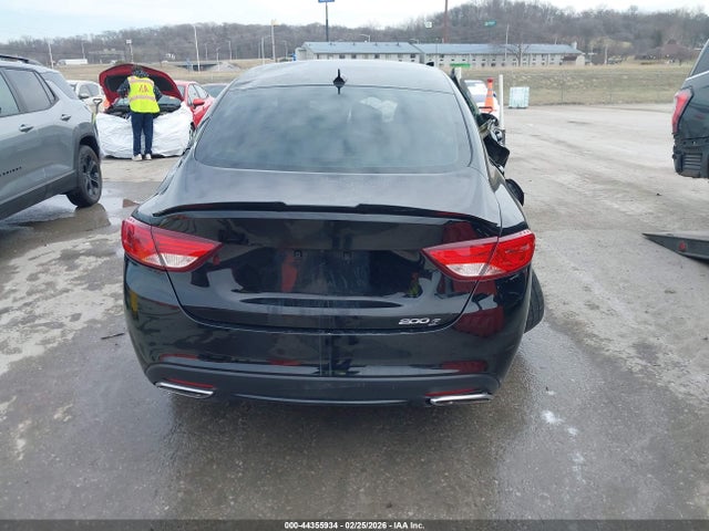 Aukcja sprzedaży 2015 Chrysler 200 S, vin: 1C3CCCBG3FN638825, numer aukcji: 44355934