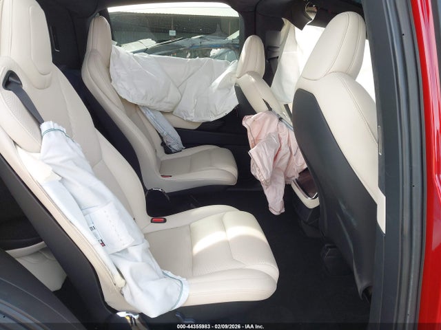Продаж на аукціоні авто 2023 Tesla Model X Dual Motor All-wheel Drive/standard Range, vin: 7SAXCBE50PF405571, номер лоту: 44355983