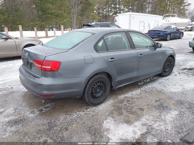 3VW2K7AJ5FM249867 Volkswagen Jetta 2.0l S