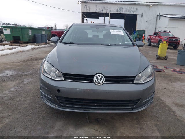 44356086 :رقم المزاد ، 3VW217AU0FM004830 vin ، 2015 Volkswagen Golf Tsi Se 4-door مزاد بيع