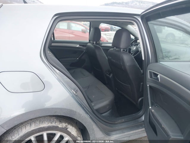44356086 :رقم المزاد ، 3VW217AU0FM004830 vin ، 2015 Volkswagen Golf Tsi Se 4-door مزاد بيع