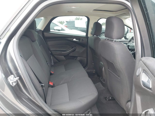 Ford FOCUS SEL 2017 1FADP3M28HL324856 Image 8