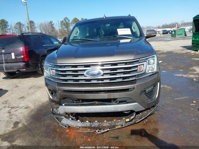 1FMJK1JTXJEA62115 Ford Expedition Max Xlt