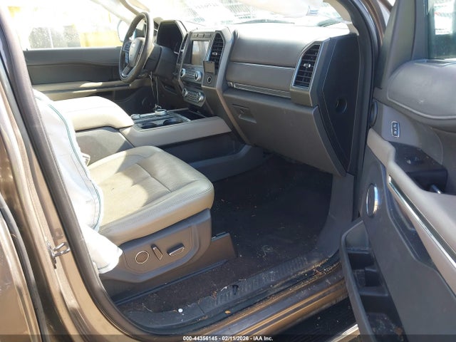 1FMJK1JTXJEA62115 Ford Expedition Max Xlt