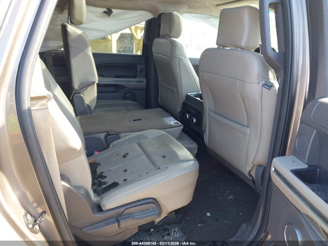 1FMJK1JTXJEA62115 Ford Expedition Max Xlt