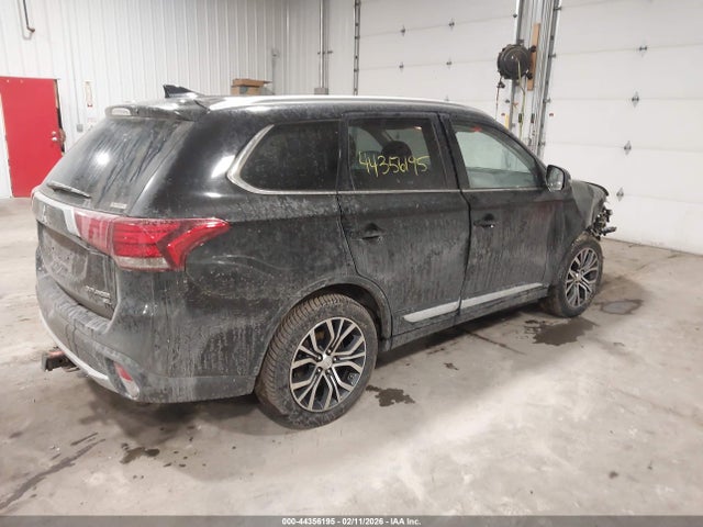 2017 MITSUBISHI OUTLANDER JA4AZ3A3XHZ030192 Photo 3