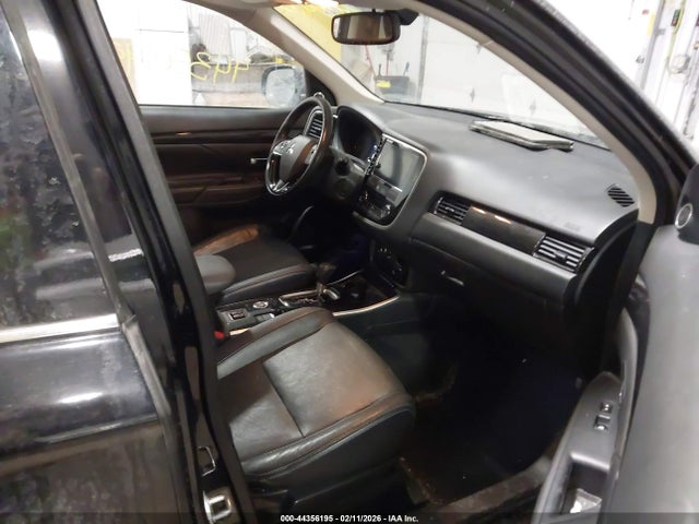 2017 MITSUBISHI OUTLANDER JA4AZ3A3XHZ030192 Photo 4