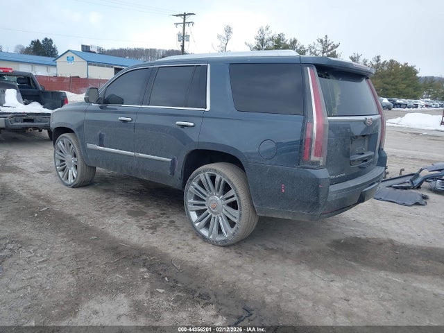 2019 CADILLAC ESCALADE 1GYS4BKJ3KR164236 Photo 2