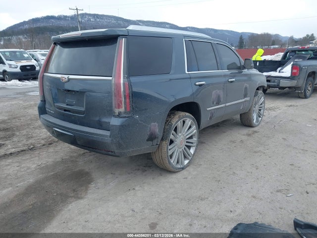 2019 CADILLAC ESCALADE 1GYS4BKJ3KR164236 Photo 3