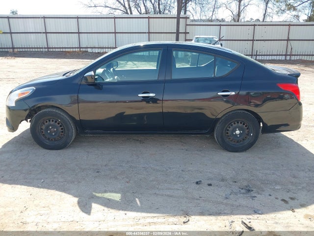 44356237 :رقم المزاد ، 3N1CN7AP9JL810057 vin ، 2018 Nissan Versa 1.6 Sv مزاد بيع