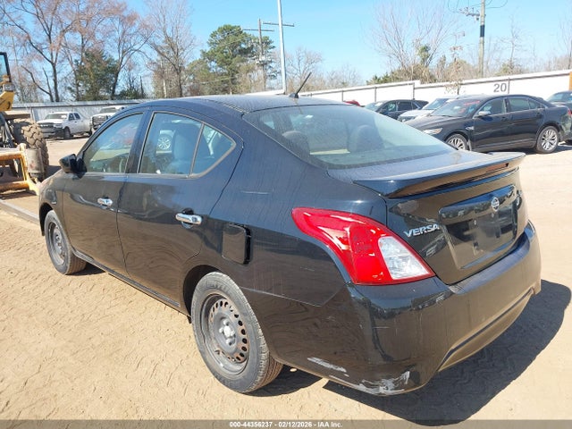 44356237 :رقم المزاد ، 3N1CN7AP9JL810057 vin ، 2018 Nissan Versa 1.6 Sv مزاد بيع