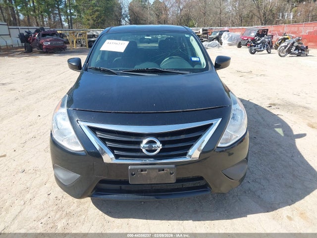 44356237 :رقم المزاد ، 3N1CN7AP9JL810057 vin ، 2018 Nissan Versa 1.6 Sv مزاد بيع