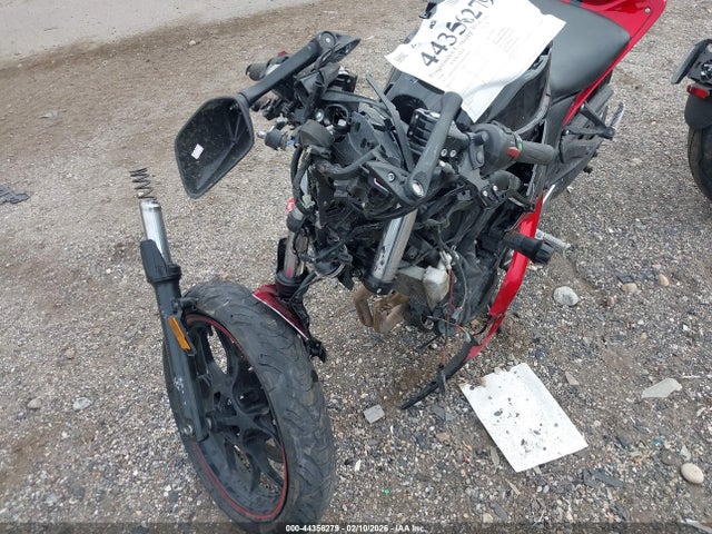 MH3RH15Y0JK003668 Yamaha Yzfr3 A