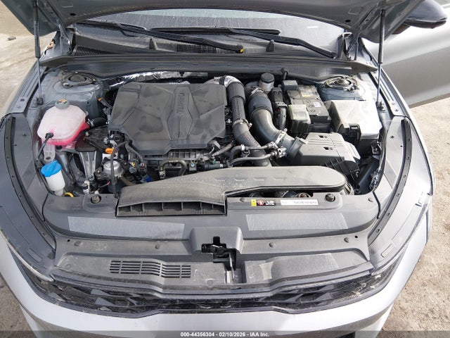 KNAG44J81S5327475 KIA K5 Gt