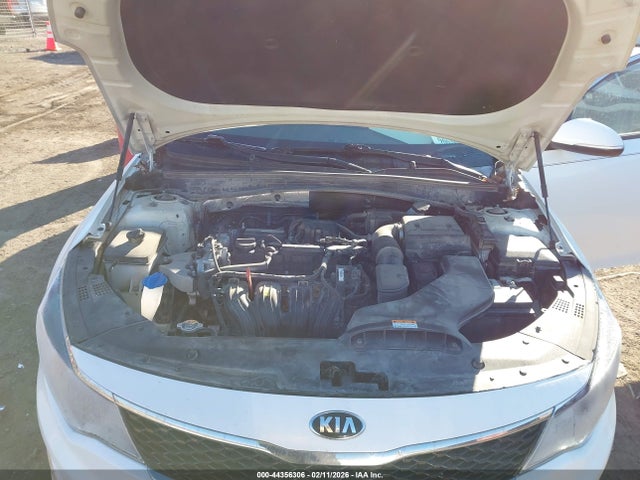 KNAGT4L31J5205914 KIA Optima Lx
