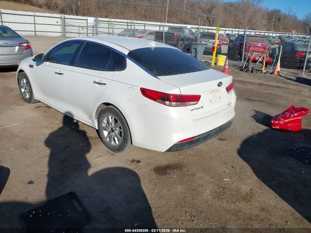 KNAGT4L31J5205914 KIA Optima Lx