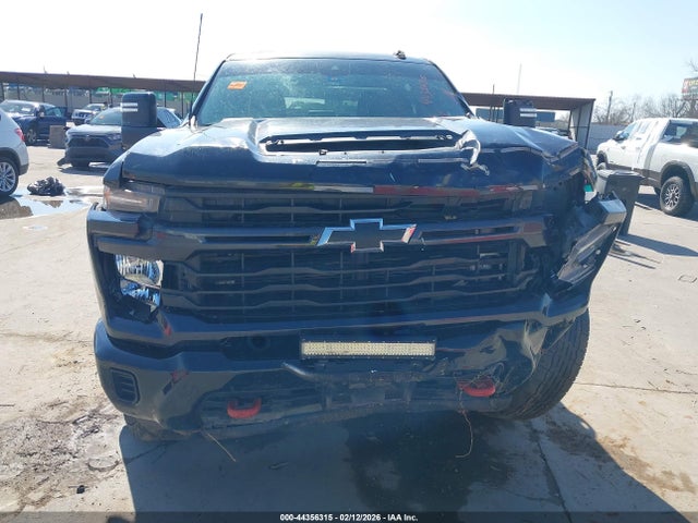 44356315 :رقم المزاد ، 2GC4YMEY9R1106903 vin ، 2024 Chevrolet Silverado 2500hd 4wd  Standard Bed Custom مزاد بيع