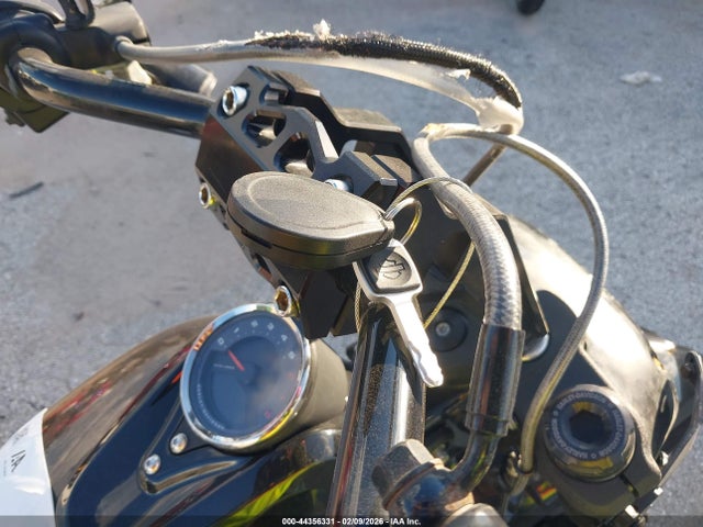 2022 HARLEY-DAVIDSON FXFBS 1HD1YLK10NB021624 Photo 10