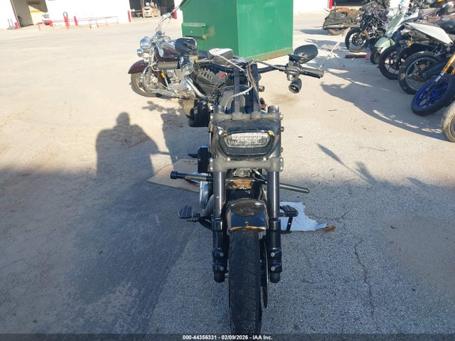 2022 HARLEY-DAVIDSON FXFBS 1HD1YLK10NB021624 Photo 4