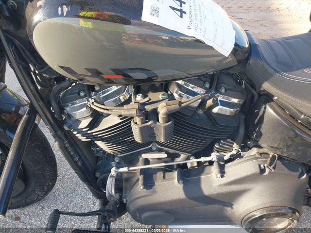 2022 HARLEY-DAVIDSON FXFBS 1HD1YLK10NB021624 Photo 8