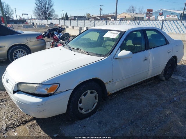 1999 TOYOTA CAMRY 4T1BG22K4XU391585 Photo 1
