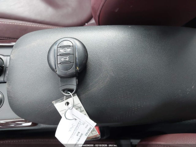 2016 MINI CLUBMAN WMWLN9C5XG2E16114 Photo 10