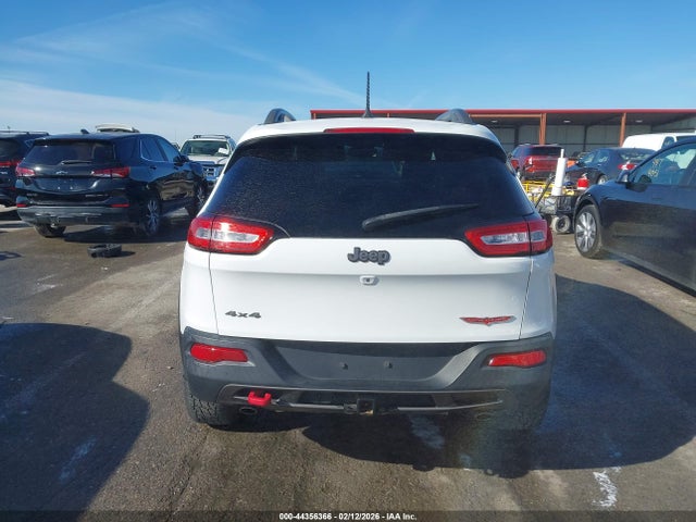 2016 Jeep Cherokee Trailhawk მანქანა იყიდება აუქციონზე, vin: 1C4PJMBS6GW130955, აუქციონის ნომერი: 44356366