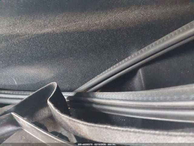 2024 Tesla Model X Long Range მანქანა იყიდება აუქციონზე, vin: 7SAXCBE51RF455317, აუქციონის ნომერი: 44356370