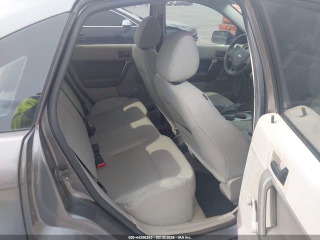 Продажа на аукционе авто 2010 Ford Focus S, vin: 1FAHP3EN0AWW18279, номер лота: 44356383