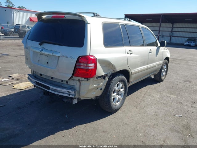 2002 TOYOTA HIGHLANDER JTEGF21A920056811 Photo 3
