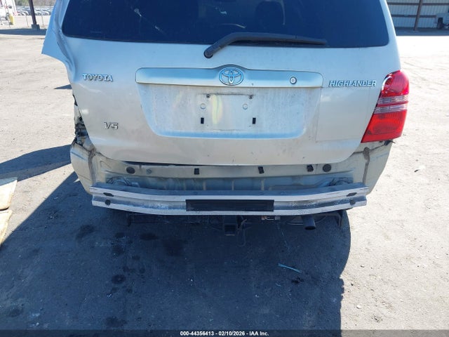 2002 TOYOTA HIGHLANDER JTEGF21A920056811 Photo 5