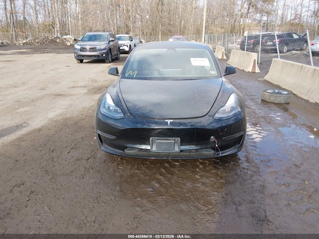 Продаж на аукціоні авто 2022 Tesla Model 3 Rear-wheel Drive, vin: 5YJ3E1EA8NF186420, номер лоту: 44356418