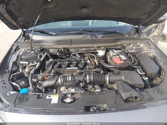 Honda ACCORD LX 2018 1HGCV1F14JA112432 Image 10