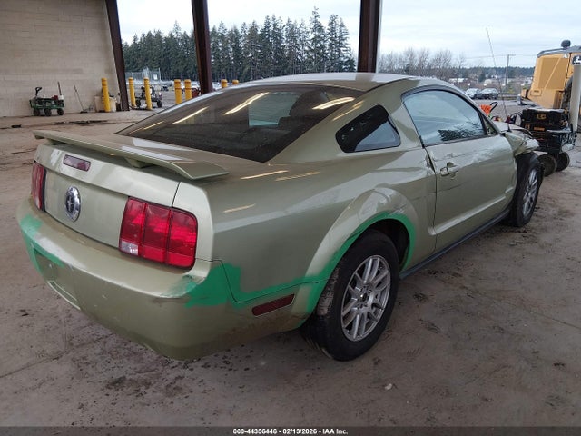 2005 FORD MUSTANG 1ZVFT80N555110772 Photo 3