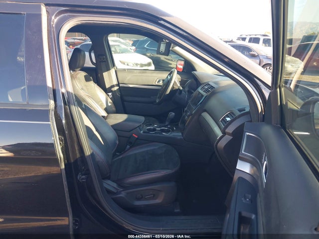 1FM5K7D80KGA42120 Ford EXPLORER XLT