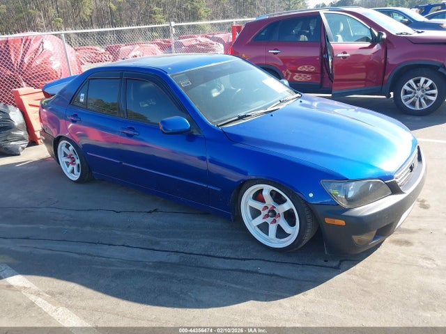 2005 LEXUS IS 300 JTHBD192250099739