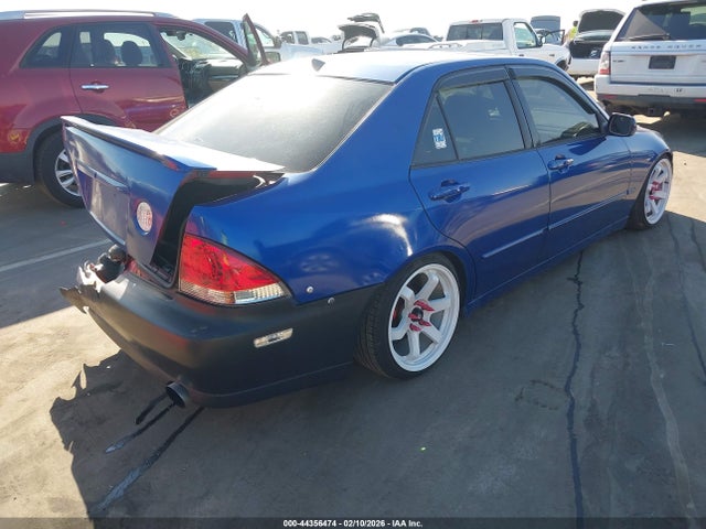 2005 LEXUS IS 300 JTHBD192250099739 Photo 3