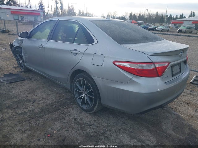 4T1BF1FK4FU927635 Toyota CAMRY XSE