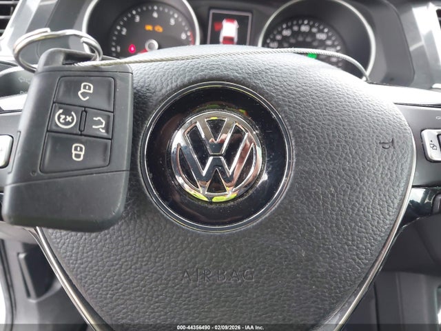 3VV3B7AX4JM002054 Volkswagen Tiguan 2.0t Se/2.0t Sel