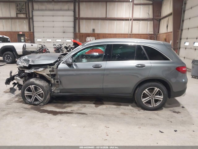 44356493 :رقم المزاد ، WDC0G4KB3KV159502 vin ، 2019 Mercedes-benz Glc 300 4matic مزاد بيع