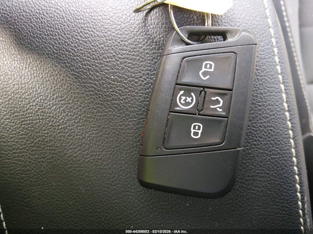 Продажа на аукционе авто 2022 Volkswagen Taos 1.5t Se, vin: 3VVLX7B20NM045171, номер лота: 44356502