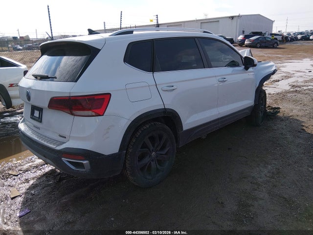 Продажа на аукционе авто 2022 Volkswagen Taos 1.5t Se, vin: 3VVLX7B20NM045171, номер лота: 44356502