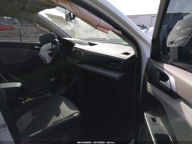 Продажа на аукционе авто 2022 Volkswagen Taos 1.5t Se, vin: 3VVLX7B20NM045171, номер лота: 44356502