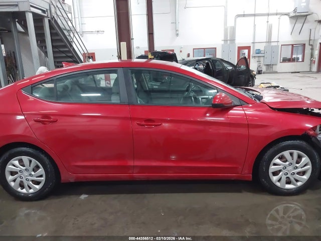 5NPD74LF9HH166679 Hyundai ELANTRA SE