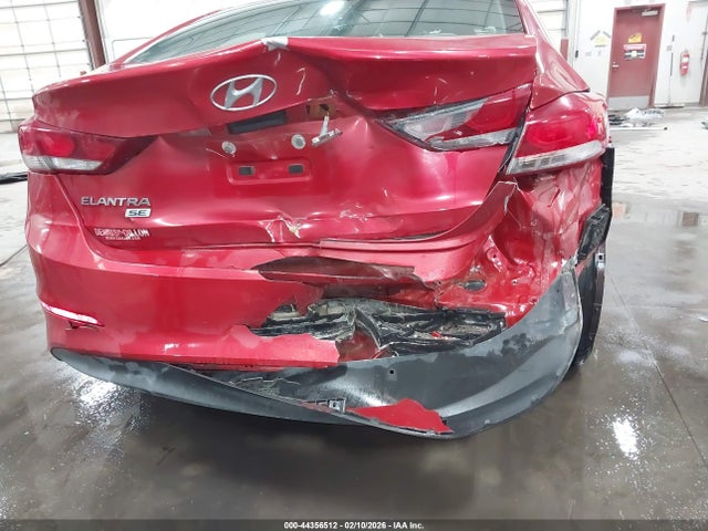 5NPD74LF9HH166679 Hyundai ELANTRA SE